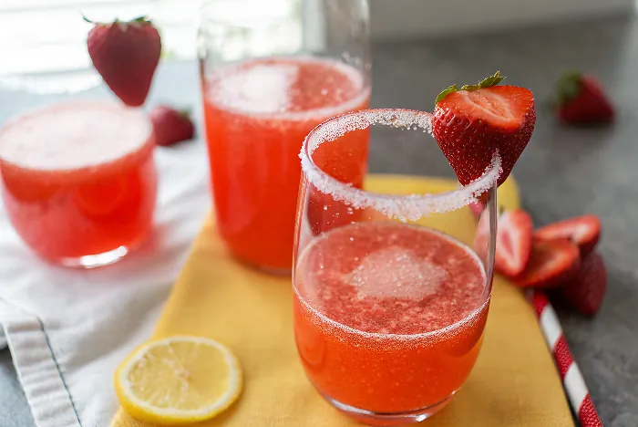 Strawberry Lemonade Mocktail Non-Alcoholic 4 Perfect Strawberry Lemonade Mocktail