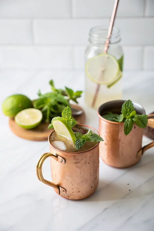 Moscow Mules Recipe with Mint Leaves Cocktail 4 Perfect Moscow Mules Recipe with Mint Leaves